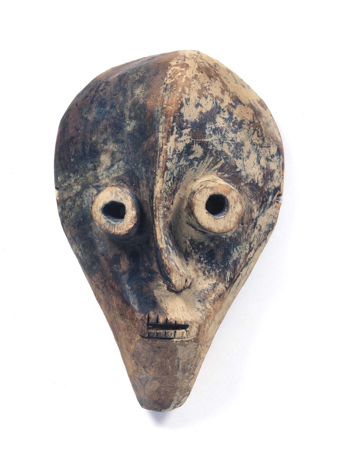 thumbnail of Tundu mask made with wood.