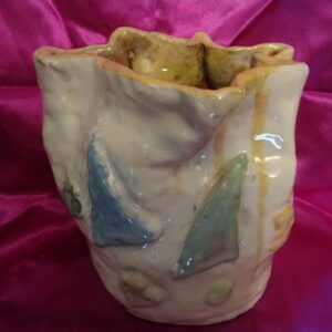 thumbnail of Ceramic made by Lisa Baw untitled.