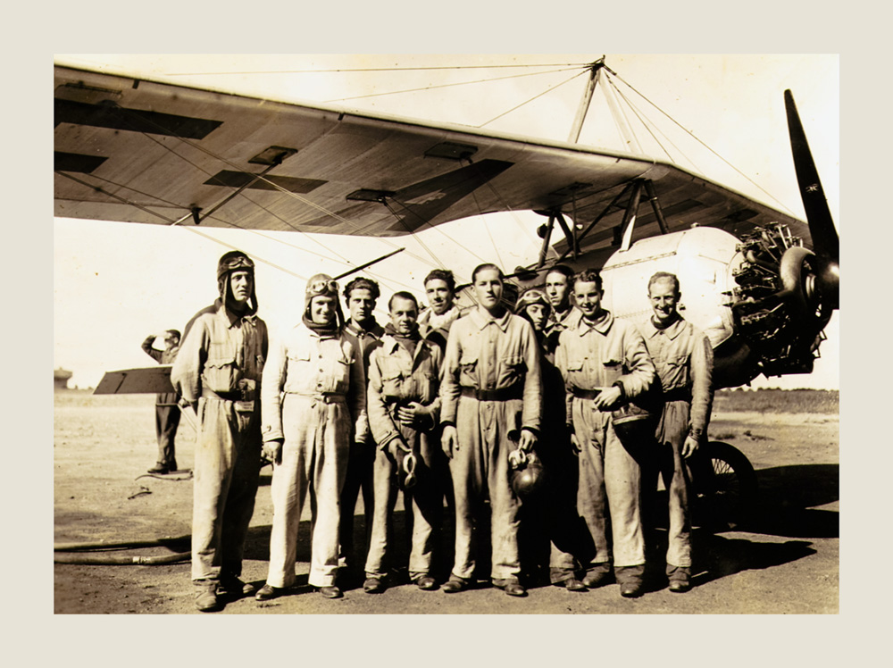 thumbnail of The Dubois Team by artist Patricia Dreyfus. medium: c-print. date: 1942. dimensions: 12.96 x 18.84 inches